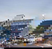 The Metropolitan Spring Hill - eAccommodation