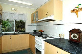 Ambience Holiday Apartments - eAccommodation 4