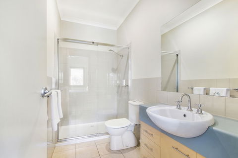 Apartments On Church - Unit 7 - eAccommodation 2