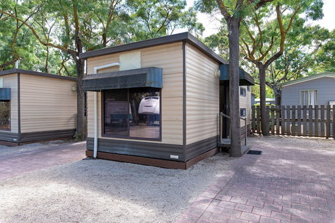 Adelaide Caravan Park - eAccommodation 2