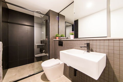 MidNight Apartment - eAccommodation 6