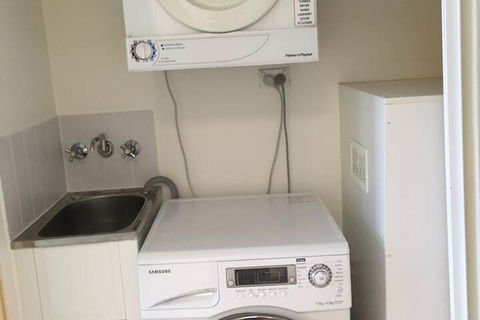 Regent Place Apartments - eAccommodation 7