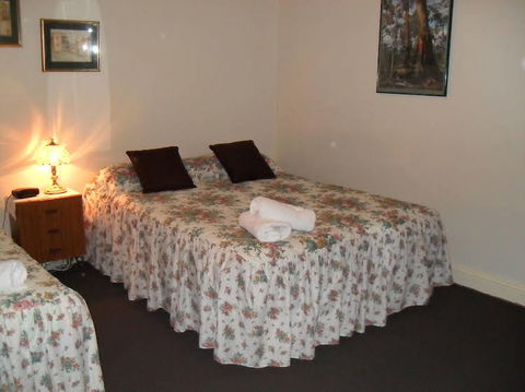 Aaron Cottage - eAccommodation 0