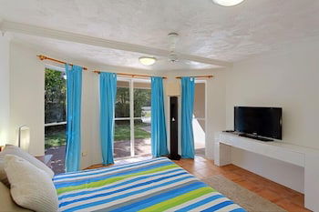 A PERFECT STAY - Clarkes Beach Villa - eAccommodation 3