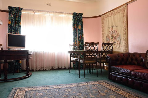 Apartments Downtown - eAccommodation 4