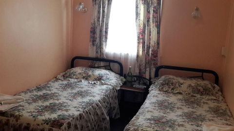 Annies Shandon Inn - eAccommodation 1