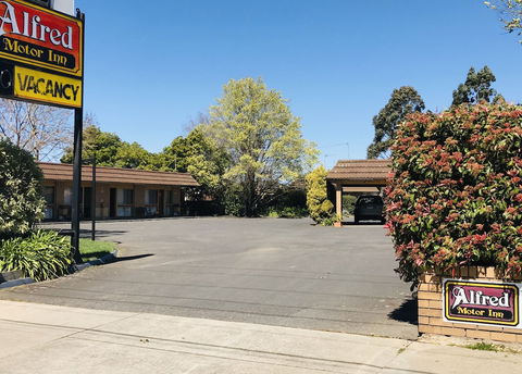 Alfred Motor Inn - eAccommodation 0