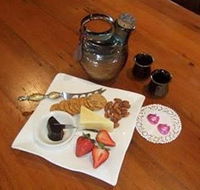 Ayr Bed  Breakfast on McIntyre - eAccommodation