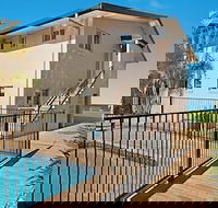 Lennox Head Beachfront Apartments - eAccommodation