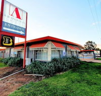 Ardeanal Motel West Wyalong - eAccommodation