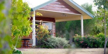 Amamoor Homestead B&B And Country Cottages - eAccommodation 0