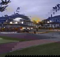 Grand Tasman Hotel - eAccommodation