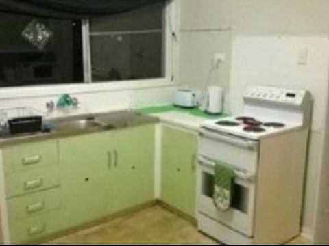 Moranbah Hostel - eAccommodation 3