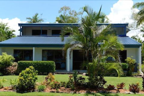 Apollo Jewel Beachfront Apartments - eAccommodation 3
