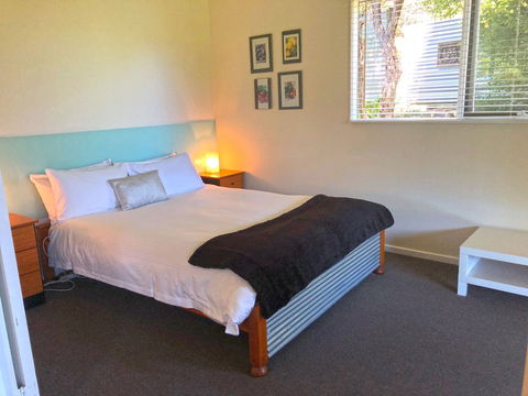 Valley Farm Vineyard Cottages - eAccommodation 5