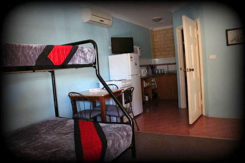 York Motel - eAccommodation 5