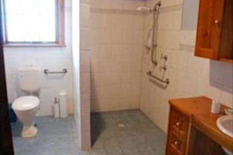 Clare View Accommodation - eAccommodation 3