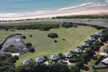 Apollo Bay Cottages - eAccommodation 0