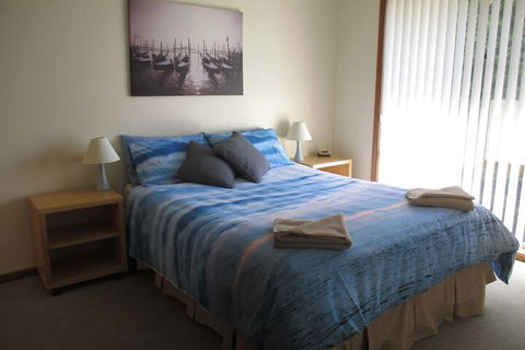 Anchorbell Holiday Apartments - eAccommodation 6