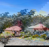 Cloverhill Hepburn Springs - eAccommodation