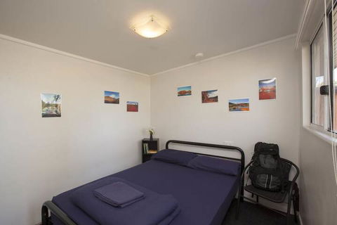Alice Lodge Backpackers - eAccommodation 6