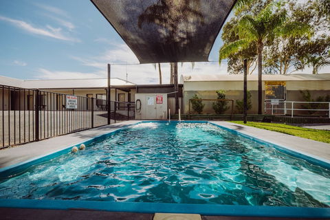 Artesian Spa Motel - eAccommodation 4