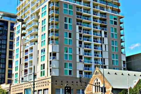 Adelaide DressCircle Apartments North Terrace - eAccommodation 0