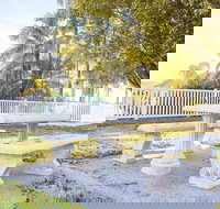 The Quarters Forresters Beach - eAccommodation