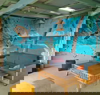 Ozzie Pozzie Backpackers - YHA - eAccommodation