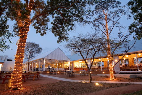 Camden Valley Inn - eAccommodation 0