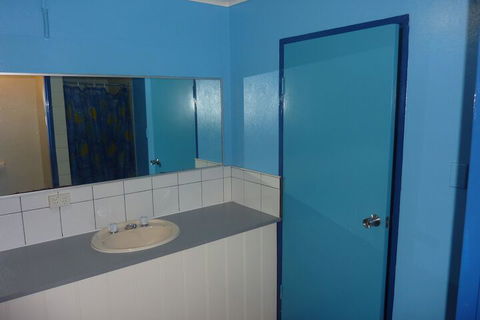 JJs Backpackers Hostel - eAccommodation 7