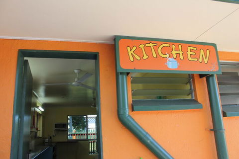 JJs Backpackers Hostel - eAccommodation 2
