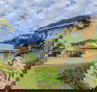 Mollymook Surfbeach Motel and Apartments - eAccommodation