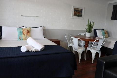 Almare Tourist Motel - eAccommodation 3