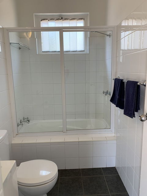 Hamilton Hume Motor Inn - eAccommodation 3