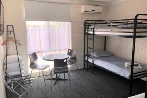 Amaroo Motel - eAccommodation 2