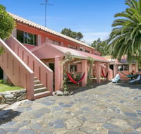 Dolphins Beach House - eAccommodation