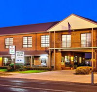 Holbrook Town Centre Motor Inn - eAccommodation