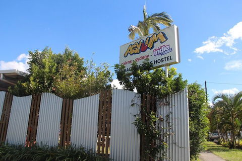 Asylum Cairns Hostel - eAccommodation 1