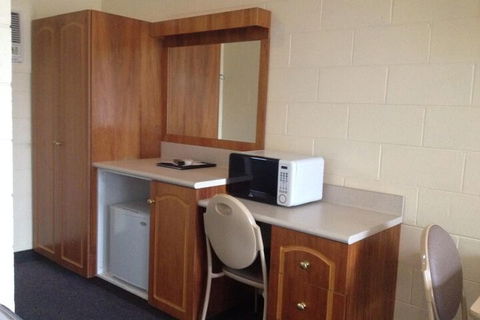 All Seasons Motor Lodge - eAccommodation 3