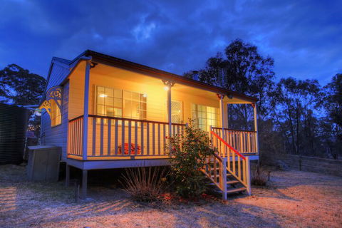 Accommodation Creek Cottages - eAccommodation 6
