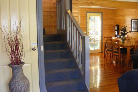 Sails Elegant Spacious Beach Villa - eAccommodation 5