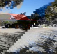 Jolly Swagman Motor Inn Holbrook - eAccommodation