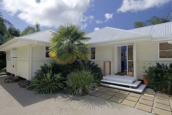 A PERFECT STAY - Abode At Byron - eAccommodation 1
