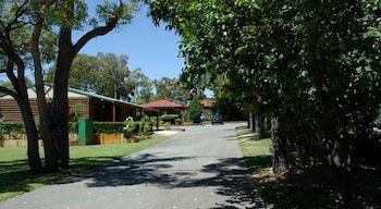 Acclaim Kingsway Tourist Park - eAccommodation 3