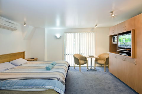 Anchorage Motel And Villas - eAccommodation 6