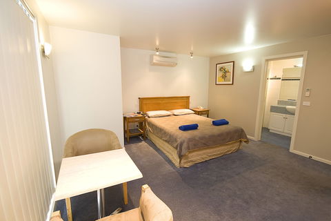 Anchorage Motel And Villas - eAccommodation 2