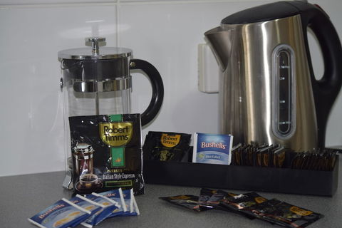 Gladstone Heights Executive Apartments - eAccommodation 6