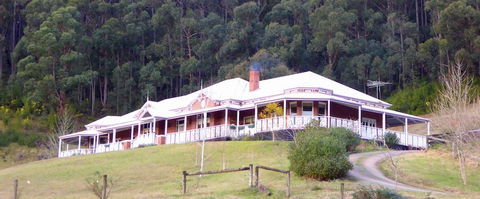 Deloraine Homestead - eAccommodation 1
