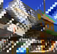 The Entrance Backpackers - Hostel - eAccommodation